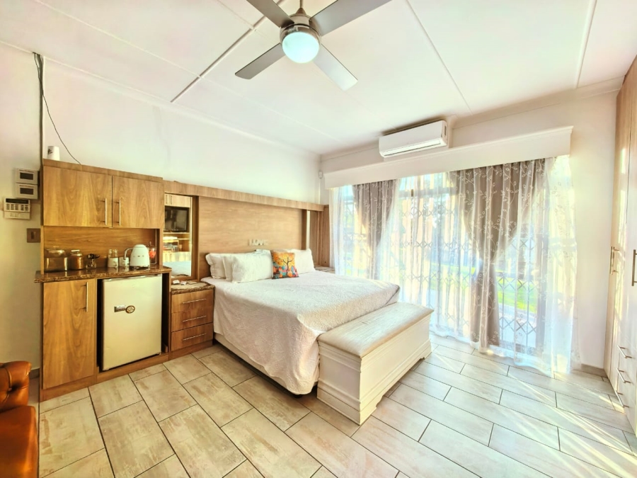 5 Bedroom Property for Sale in Sasolburg Ext 4 Free State